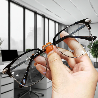 ✨OSTATNI DZIEŃ WYPRZEDAŻY - 60% ZNIŻKI✨Okulary ultralekkie anty-niebieskie dla osób z prezbiopią