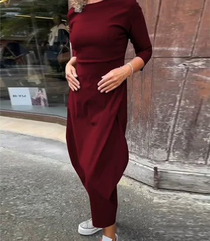 Prosta elegancka sukienka dla kobiet z kieszenią