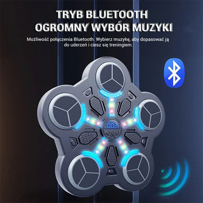 Muzyczna gra z celownikiem na ścianę