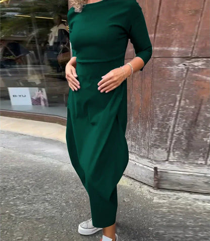 Prosta elegancka sukienka dla kobiet z kieszenią