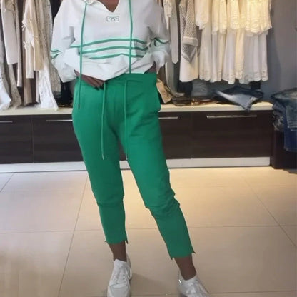 Damska bluza i spodnie w paski
