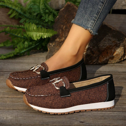 Damskie buty wsuwane Casual z metaliczną klamrą